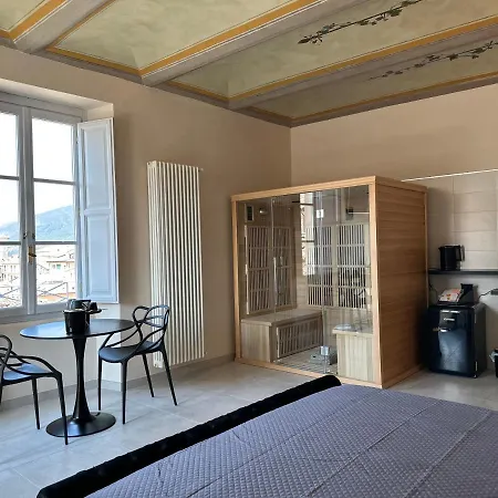 Casa Colonna - Della Torre 3* LʼAquila