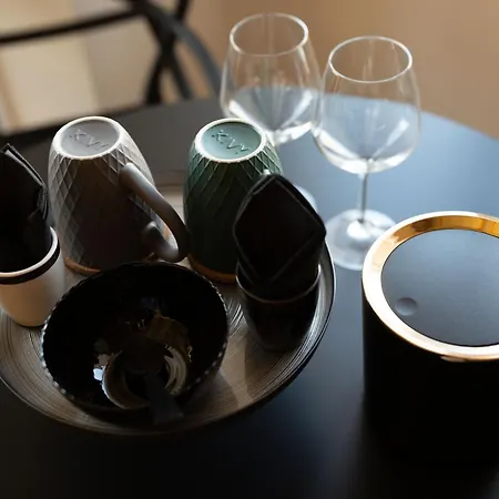 Gasthuis Casa Colonna - Della Torre 3*