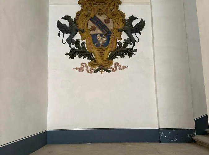 Casa Colonna - Della Torre 3* LʼAquila