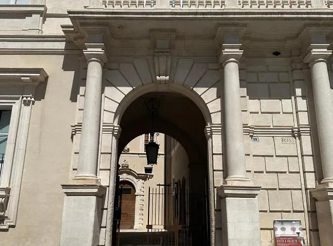 Casa Colonna - Della Torre Gasthof 3*